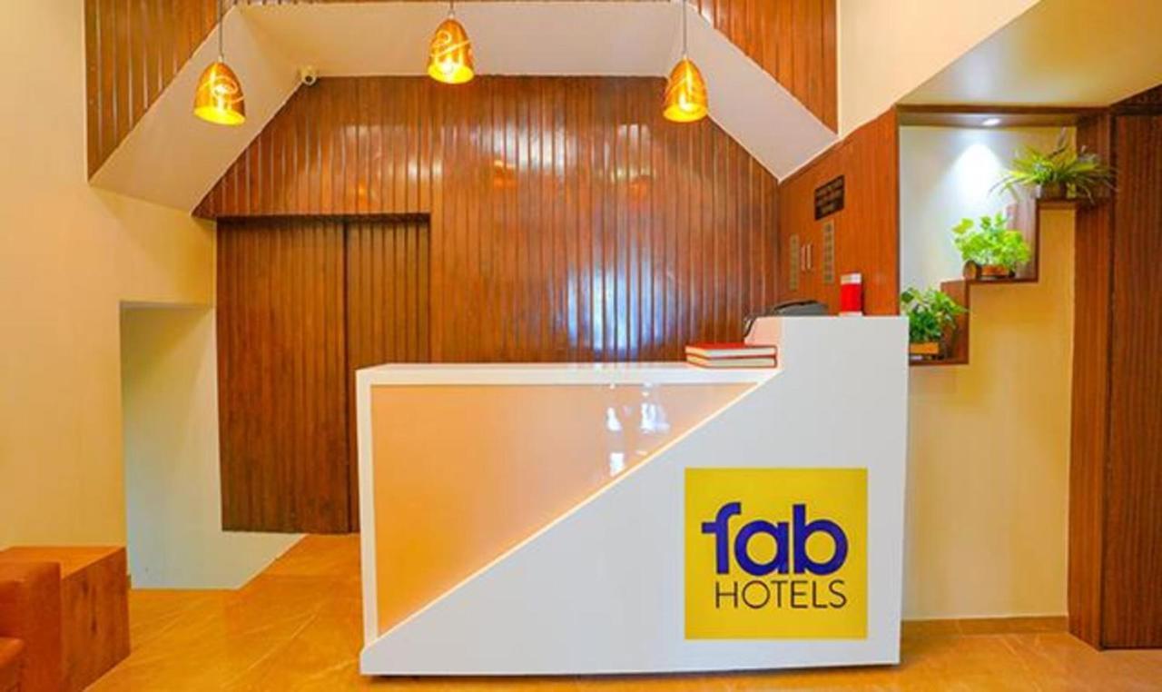 Fabexpress Colaba Grand Bombaim Exterior foto